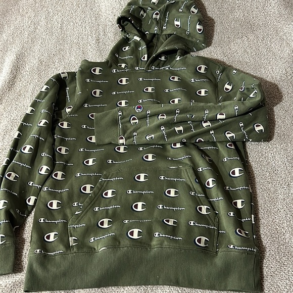 Champion hoodie - Picture 3 of 4